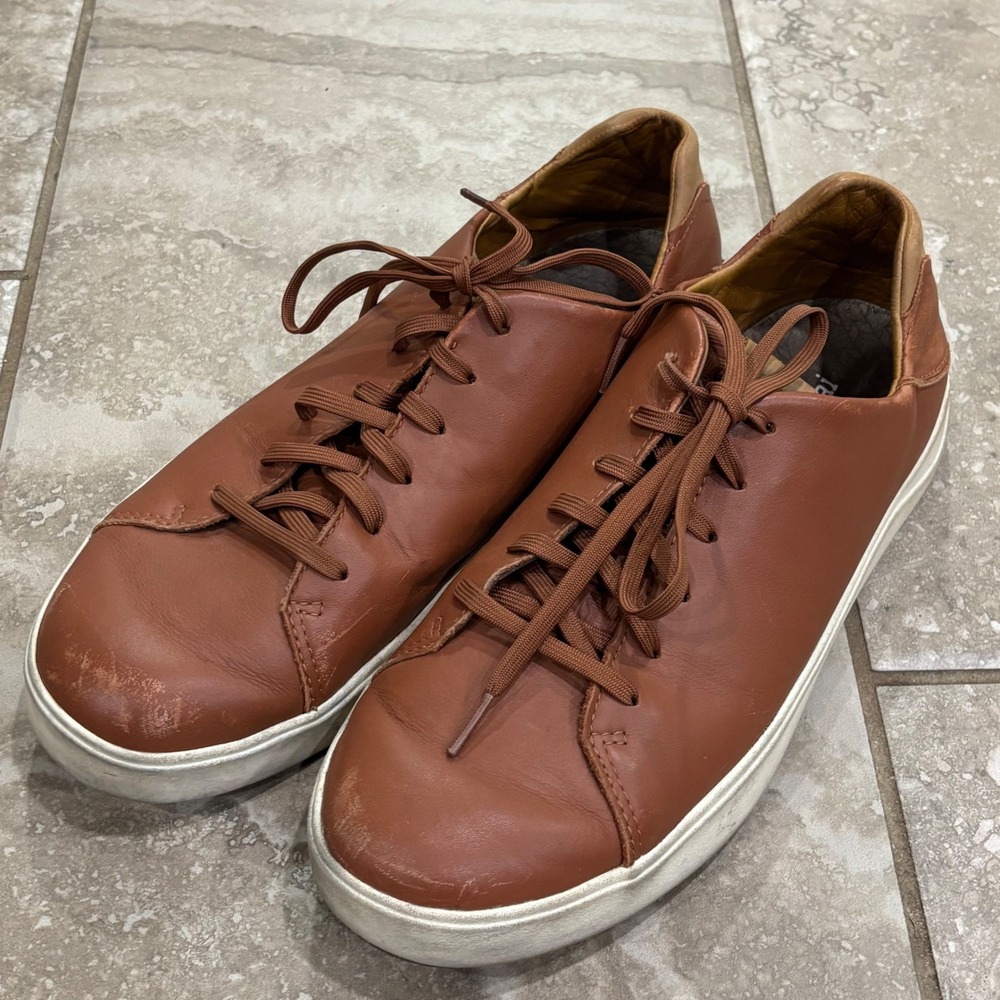 OluKai Lae'Ahi Li 'Ili Mens Leather Sneakers Brown Fox 10455-KNKN Size 11